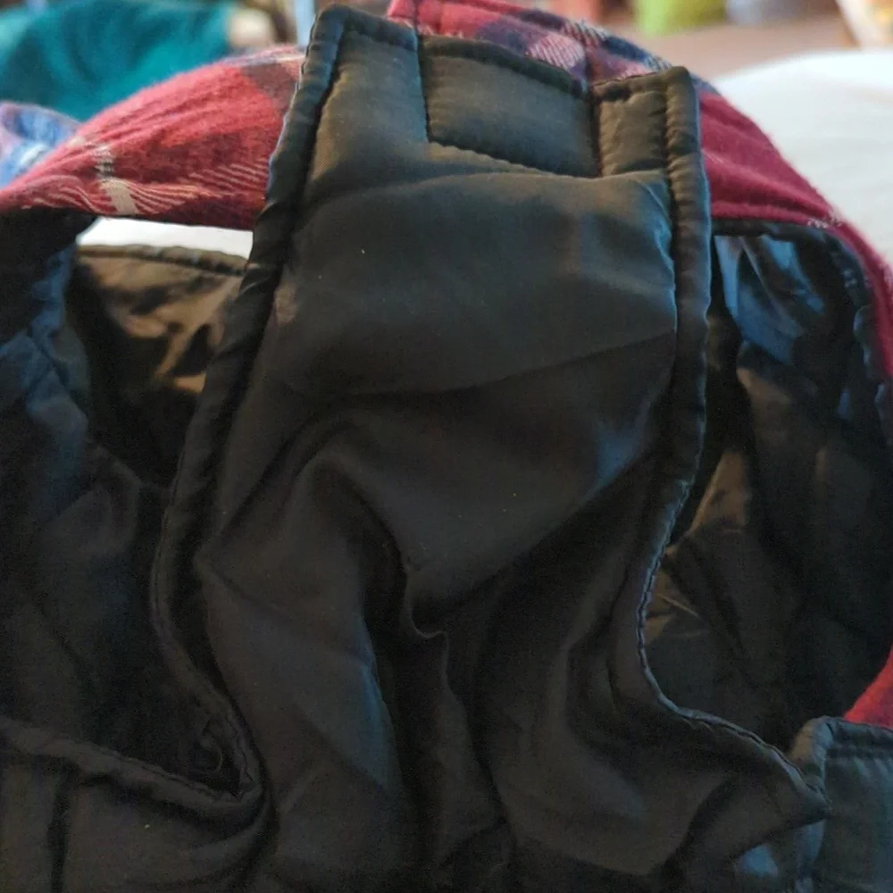 Kuoser Red Black n White. Med. NEW DOG COAT NWOT NEW NEW NO TAGS Sale
